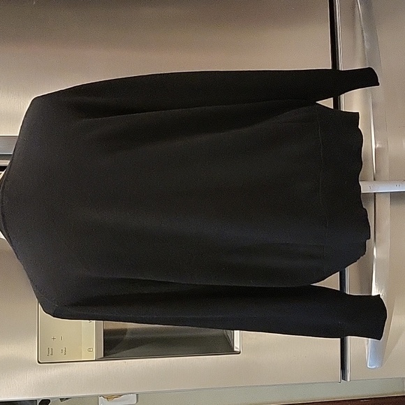 Quince Merino Wool V-Neck Sweater Long Sleeve Black or Navy Blue - Picture 4 of 8